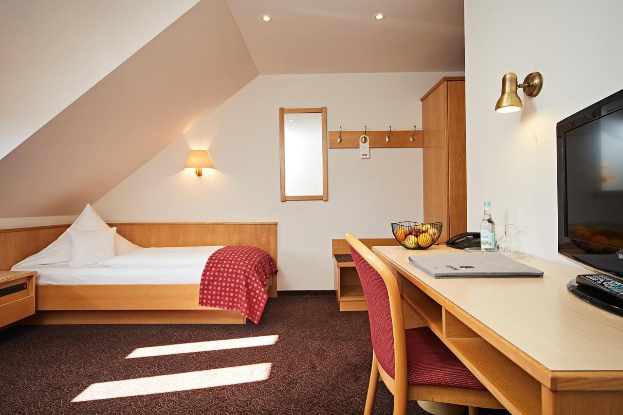 Landhotel Mohren Neuravensburg Dış mekan fotoğraf