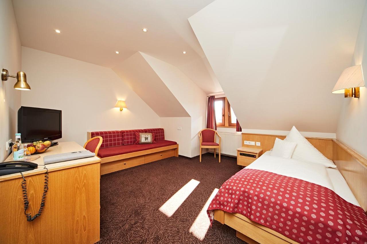 Landhotel Mohren Neuravensburg Dış mekan fotoğraf