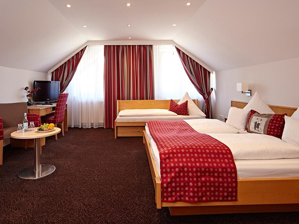 Landhotel Mohren Neuravensburg Dış mekan fotoğraf